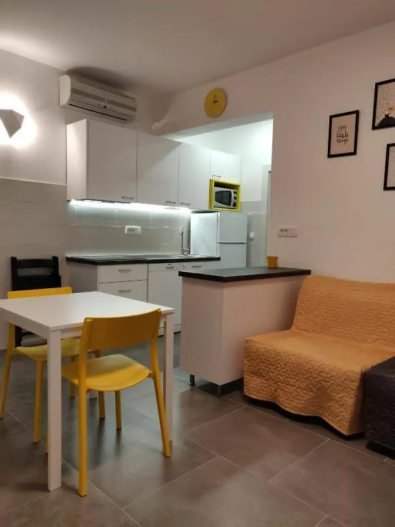 Apartments Grzalja-Rozic Krk Town